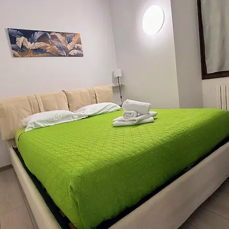 Casa Lujho Apartamento *